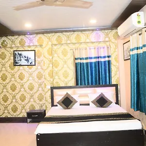 https://house-h-r.hotels-varanasi.com