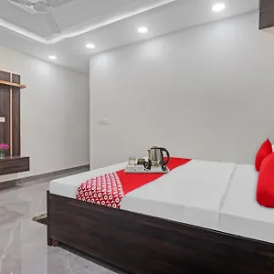 https://oyo-flagship-70284-amazing-guest-house.hotelsdelhi.org